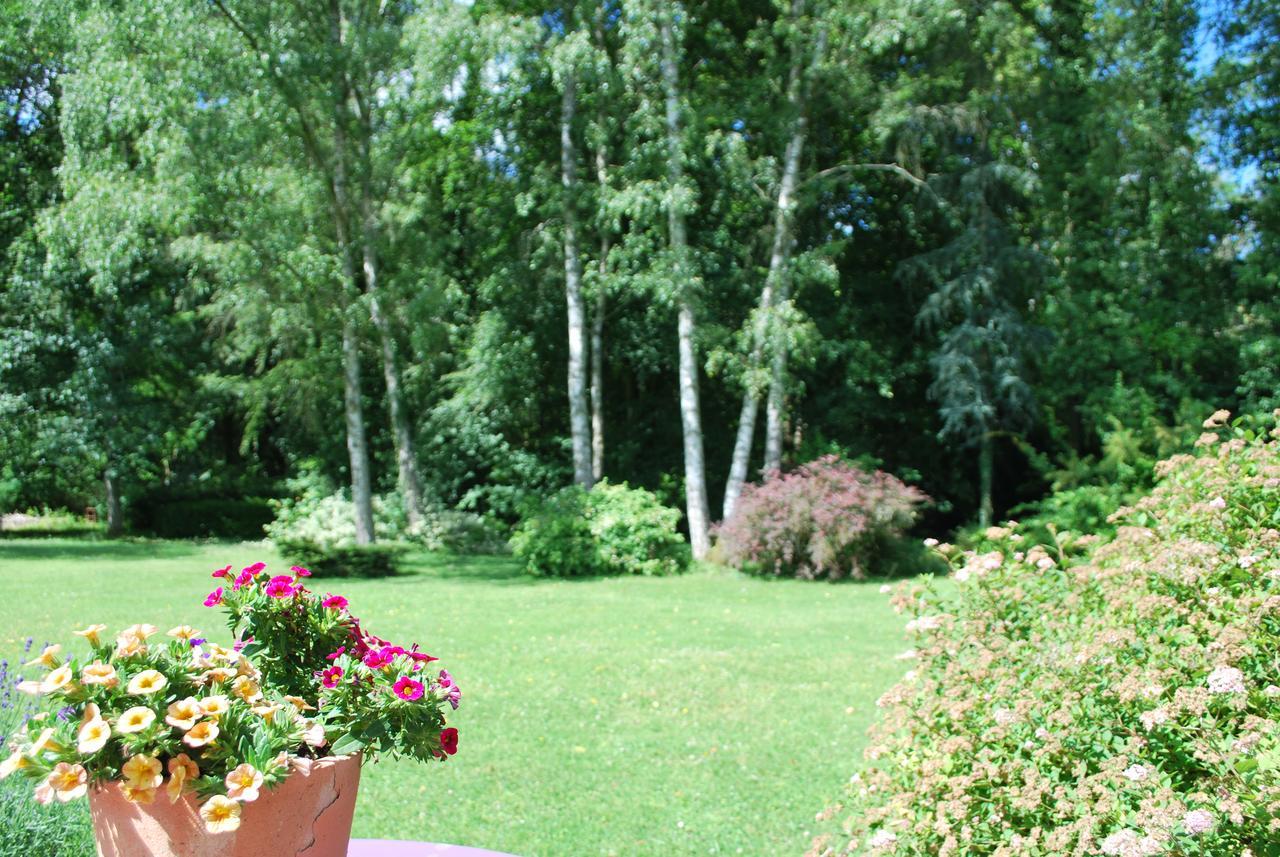 La Monardiere Bed & Breakfast Modave Exterior photo