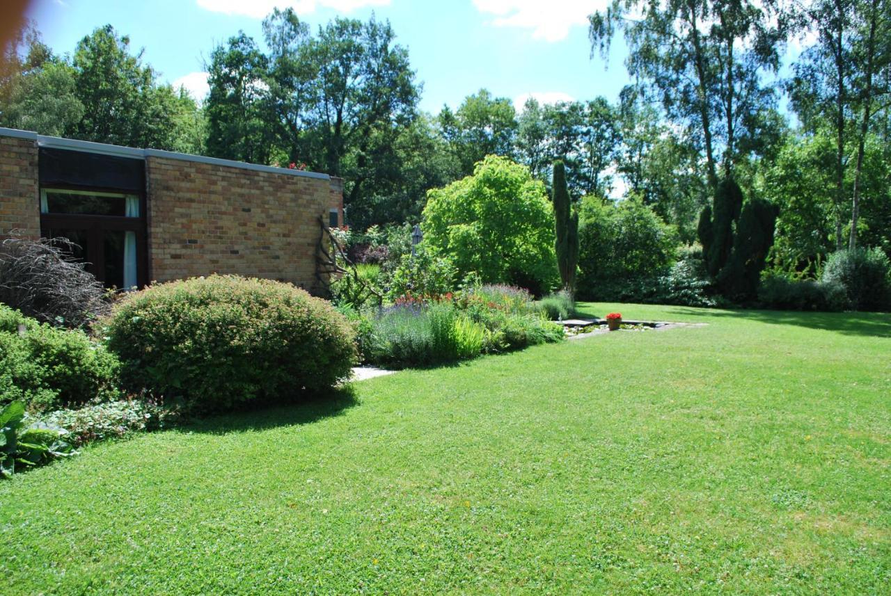 La Monardiere Bed & Breakfast Modave Exterior photo